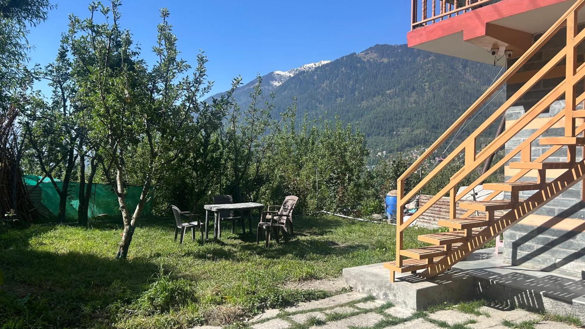 Sunface Homestay Manāli Εξωτερικό φωτογραφία
