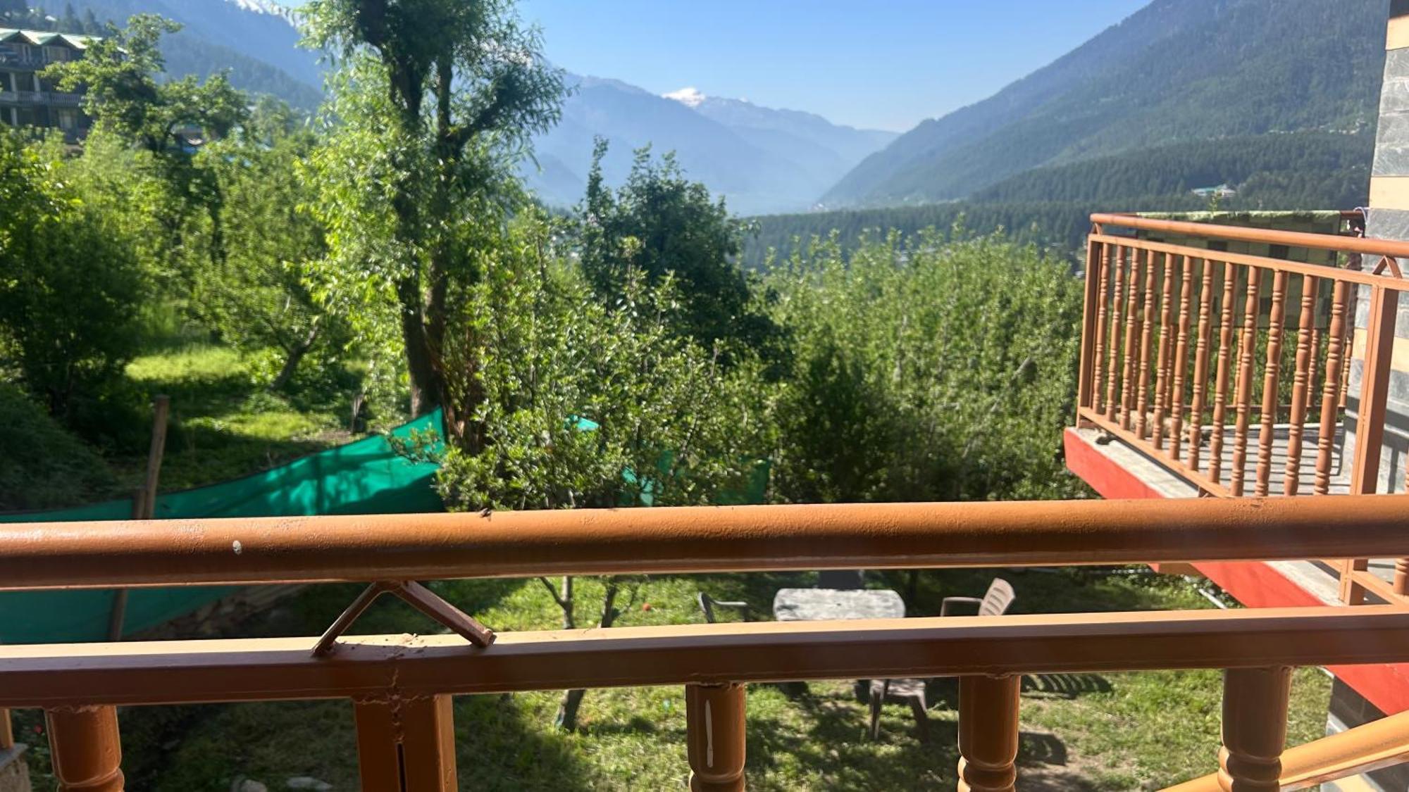 Sunface Homestay Manāli Εξωτερικό φωτογραφία